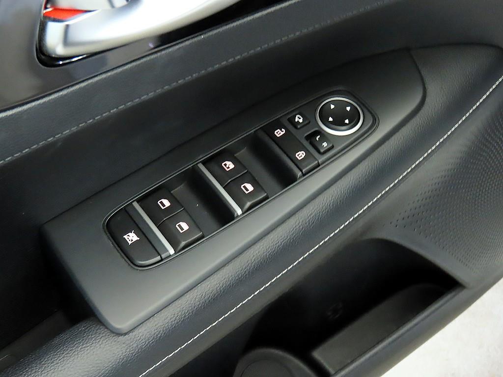 KIA K3 2019 Blanco - Importación desde Corea - HF Imports Iquique - Foto 13