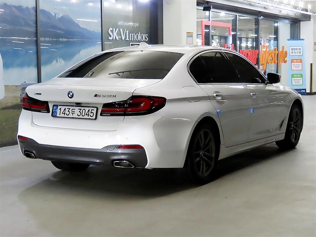 BMW 5 Series - Vista 4