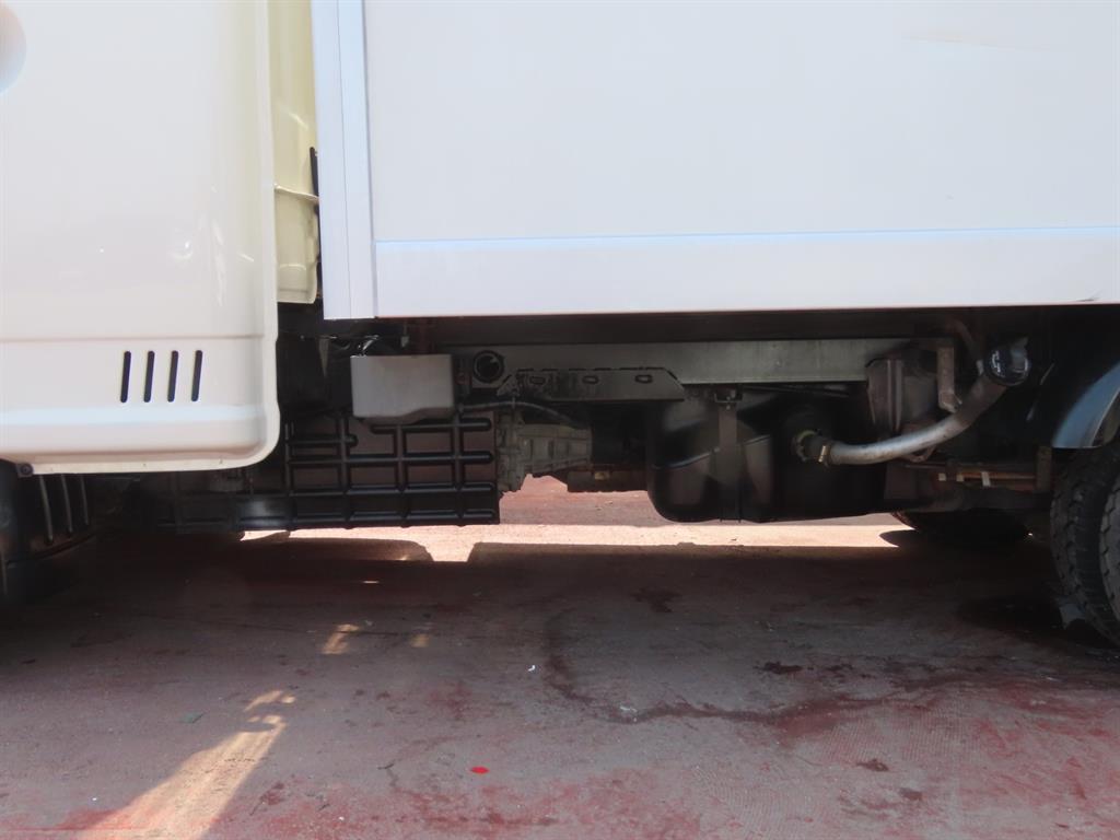 Small Truck Normal Box(Low Deck) 2018 the color of pearl - Importación desde Corea - HF Imports Iquique - Foto 8