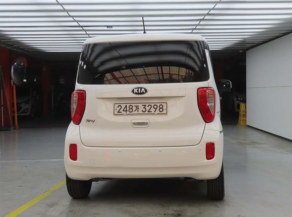 KIA Ray - Vista 3