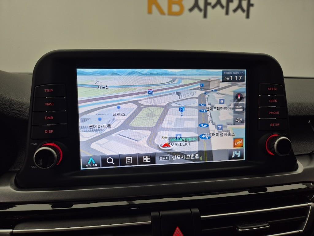 KIA Seltos 2022 Blanco - Importación desde Corea - HF Imports Iquique - Foto 13