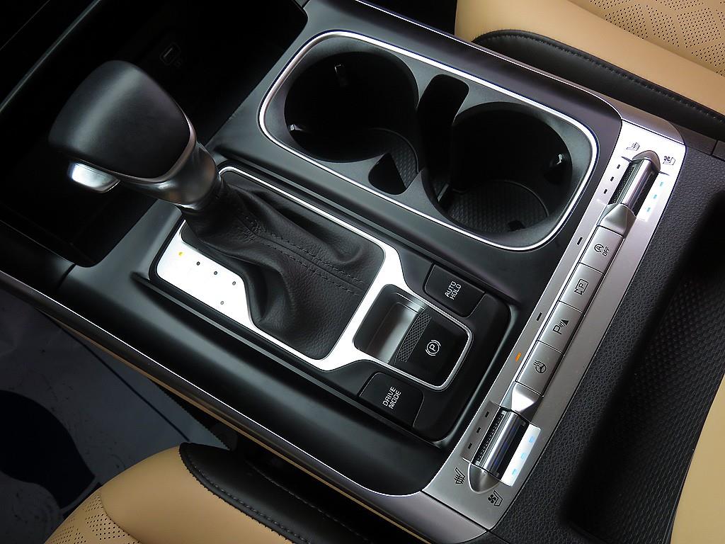 KIA Carnival 2023 Gris - Importación desde Corea - HF Imports Iquique - Foto 15
