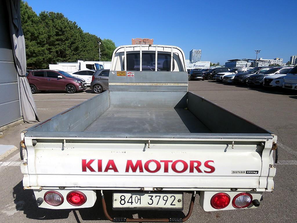 Small Truck Cargo (small) - Vista 5