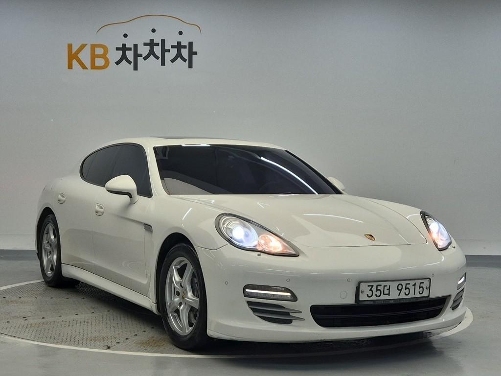 Porsche Panamera - Vista 4