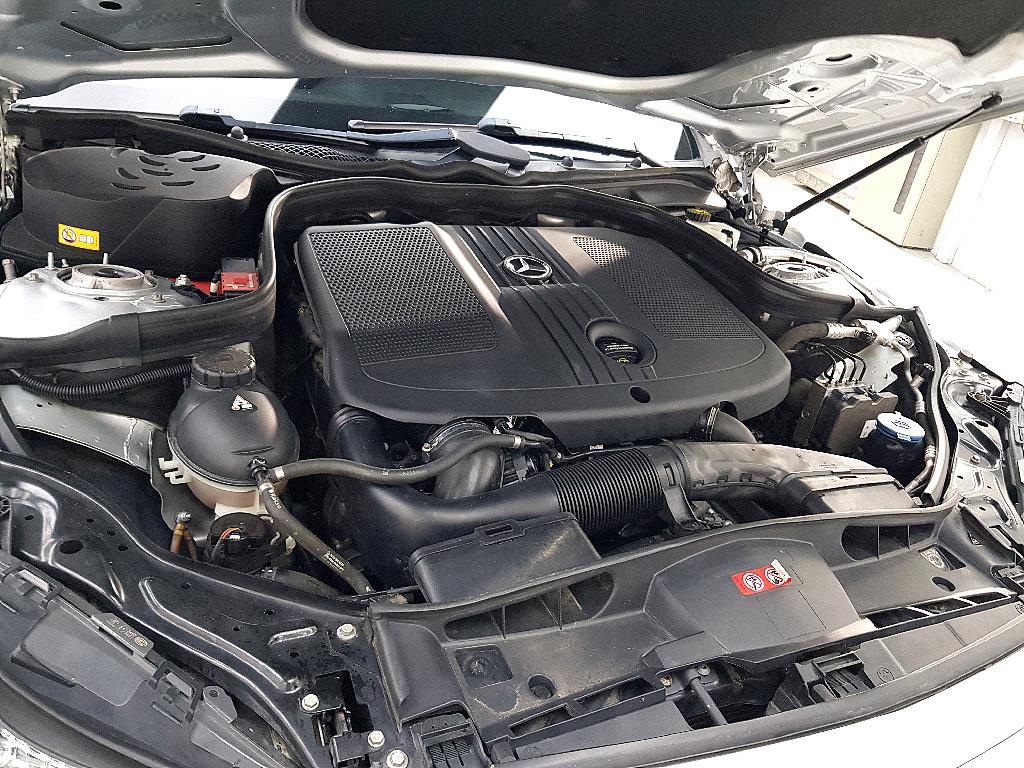 Mercedes Benz E class - Vista 6