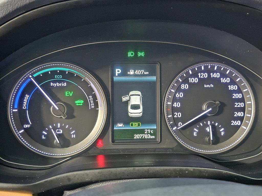 HYUNDAI Grandeur - Vista 7