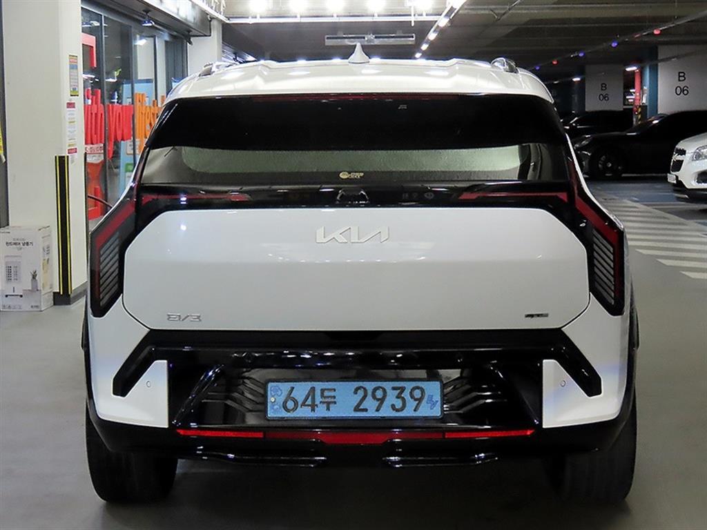 KIA EV3 - Vista 5