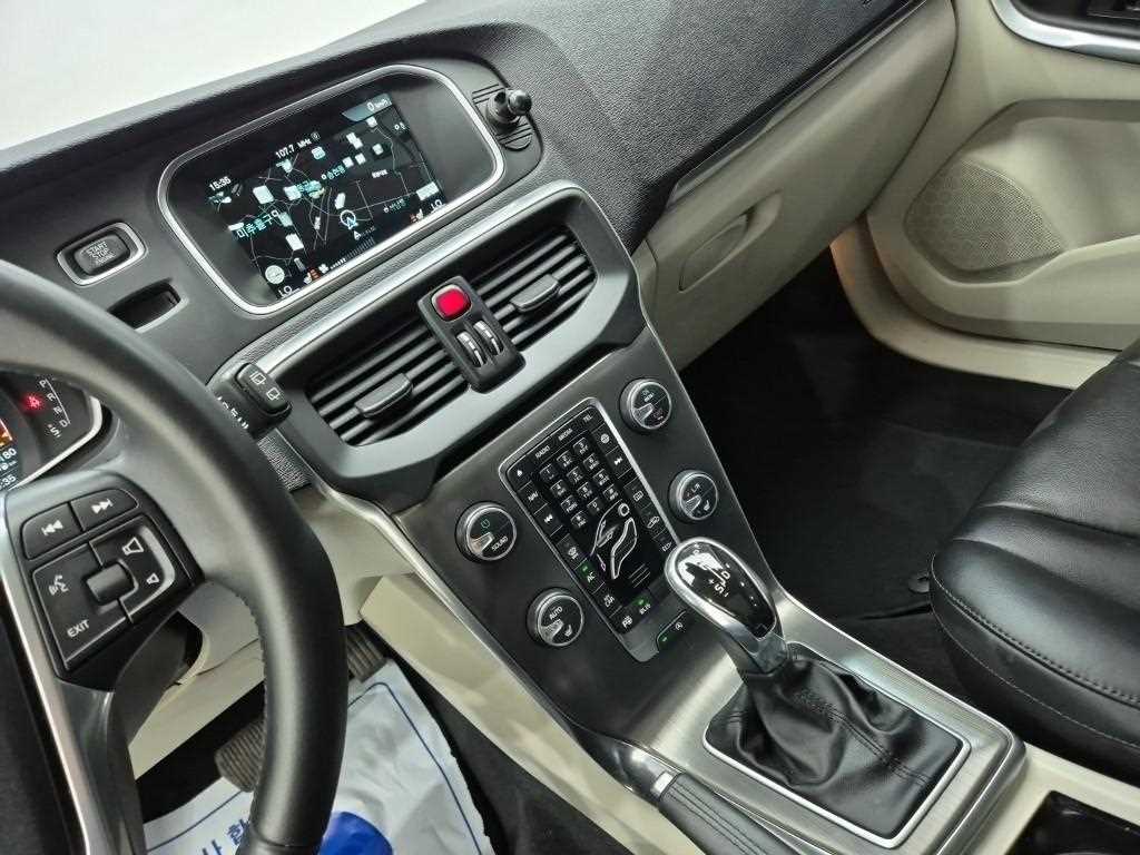 Volvo V40 - Vista 10