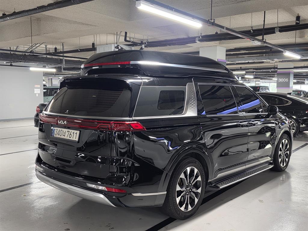 KIA Carnival - Vista 3