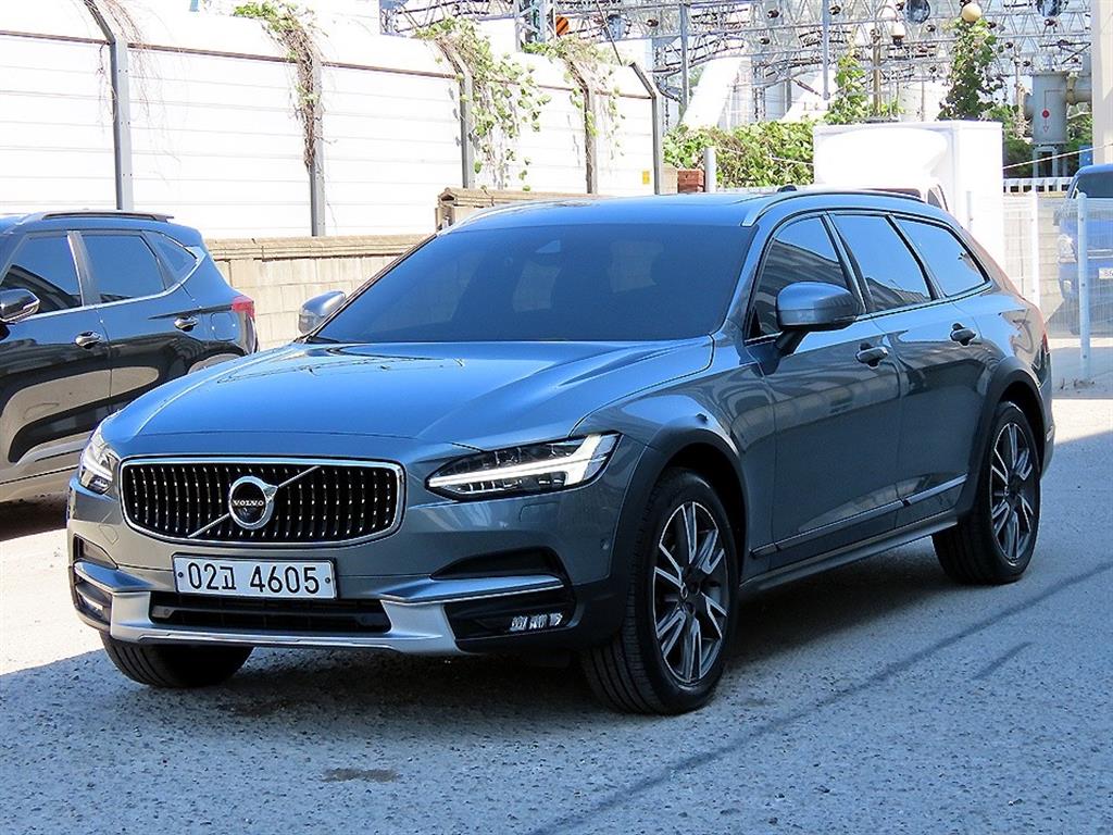 Volvo V90 - Vista 2