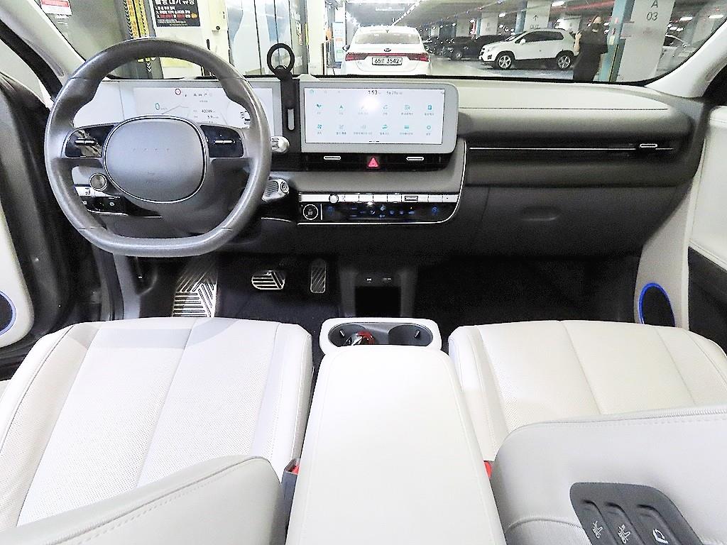 HYUNDAI Ioniq 5 - Vista 10