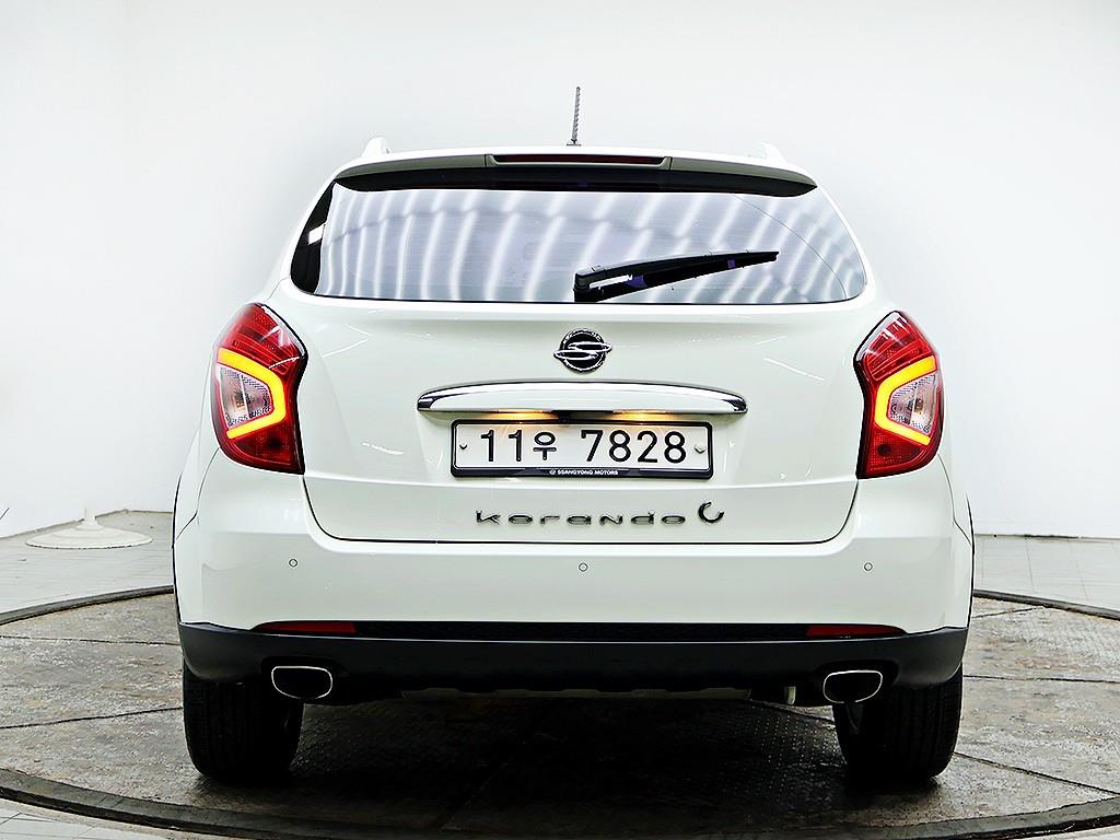 Ssangyong Korando - Vista 5
