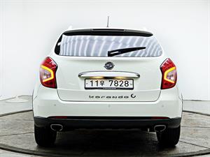 Ssangyong Korando - Vista 6