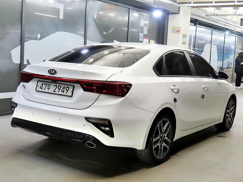 KIA K3 - Vista 4