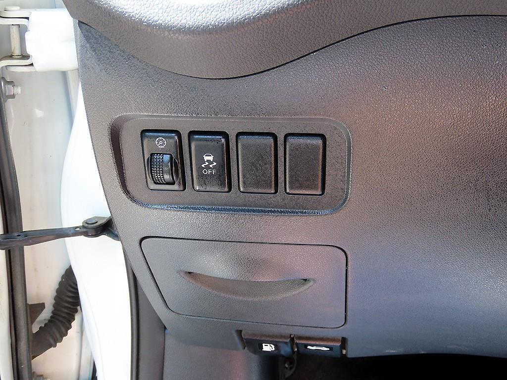 SAMSUNG QM5 - Vista 12