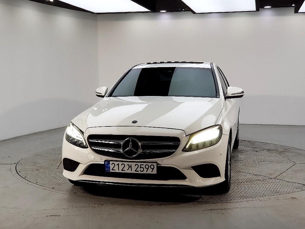 Mercedes Benz C Class - Vista 2