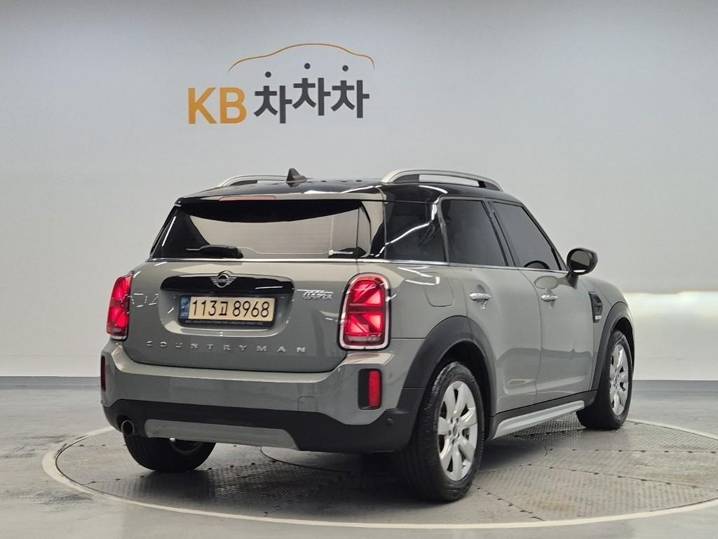 Mini Countryman - Vista 3