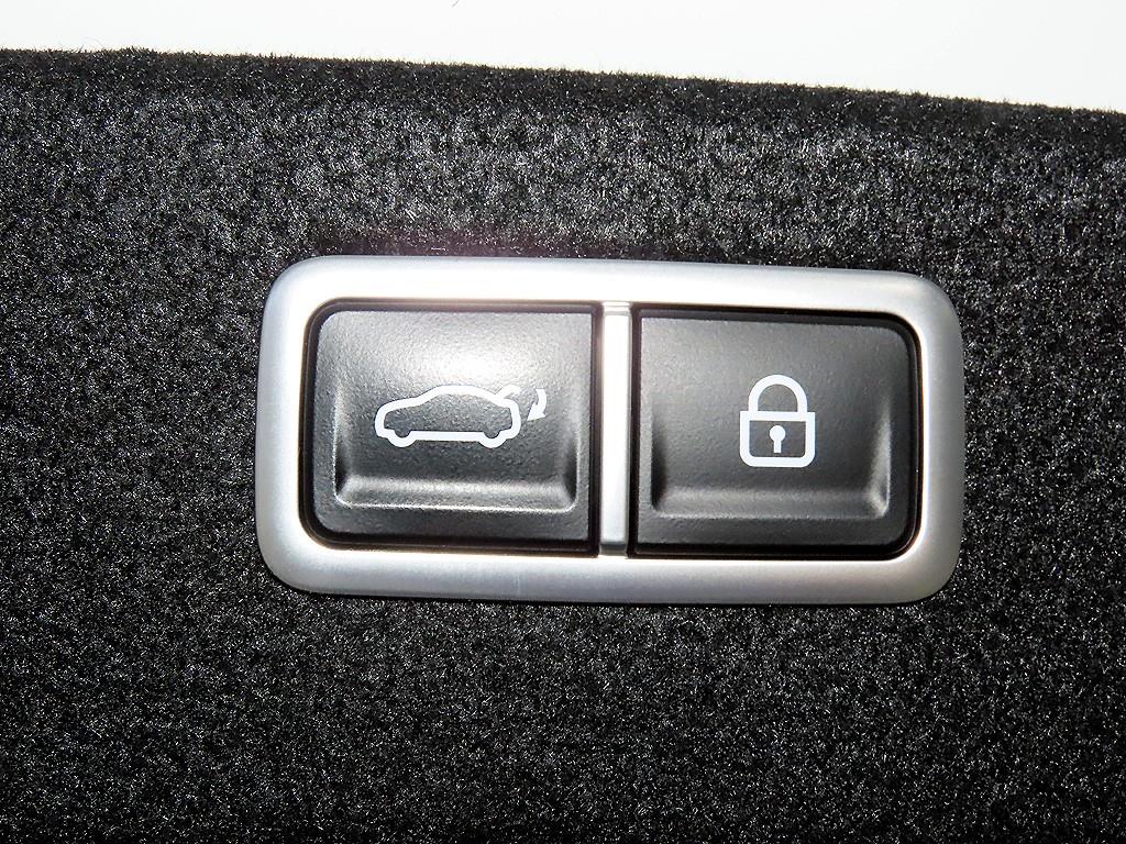 Genesis G80 2024 Blanco - Importación desde Corea - HF Imports Iquique - Foto 17