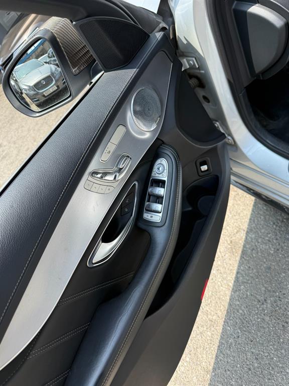Mercedes Benz C Class - Vista 9