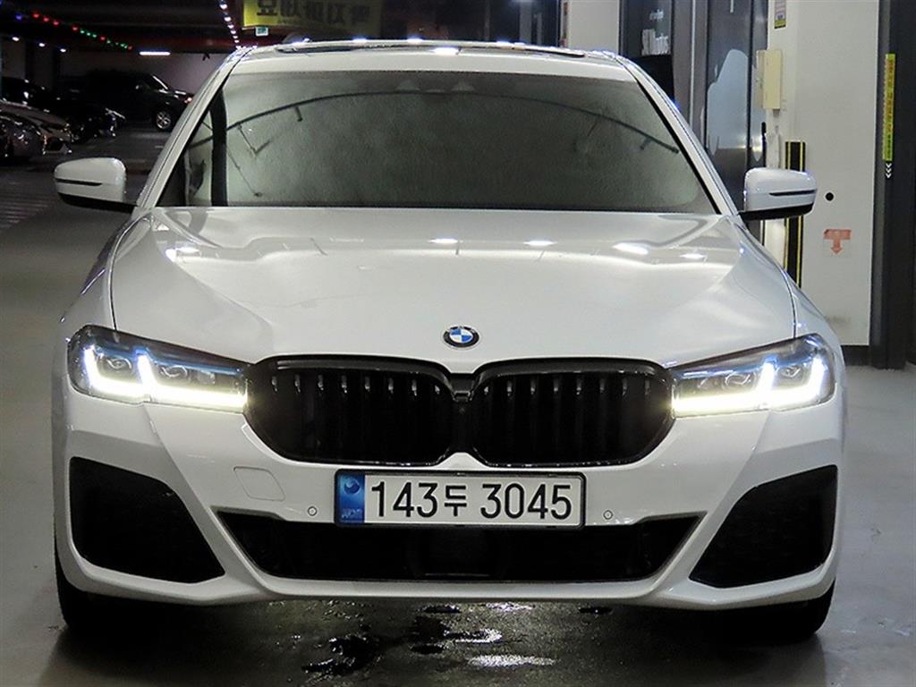 BMW 5 Series - Vista 2