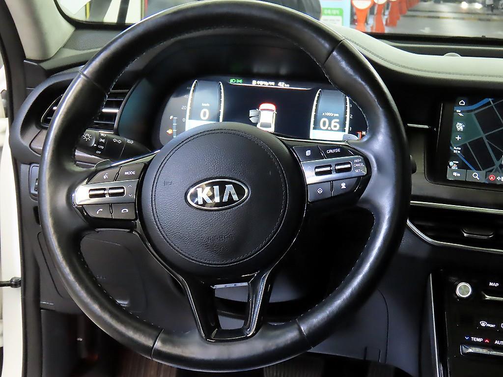 KIA K7 - Vista 8