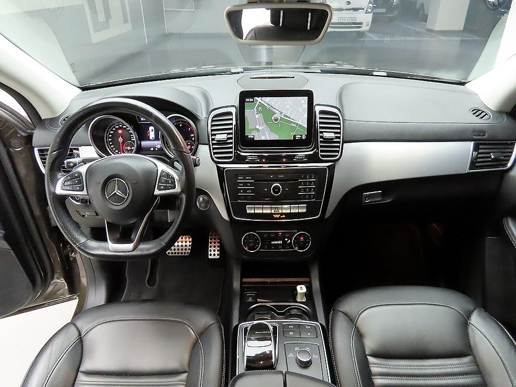 Mercedes Benz GLE Class - Vista 8