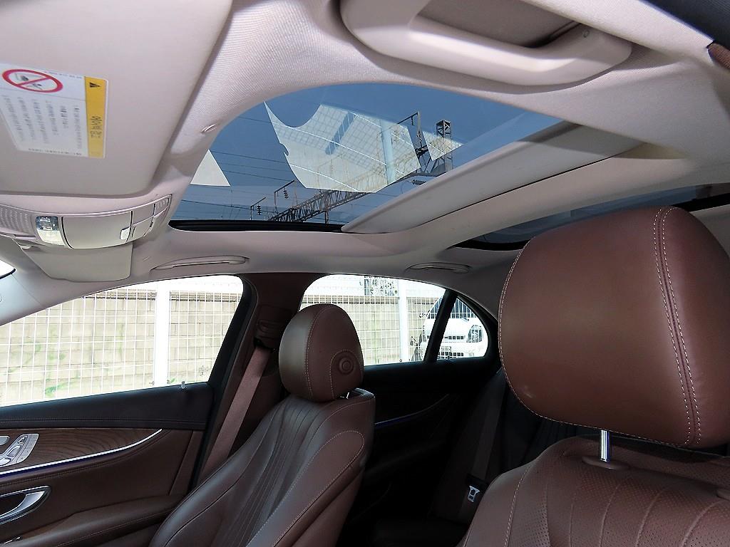 Mercedes Benz E class 2019 Negro - Importación desde Corea - HF Imports Iquique - Foto 15