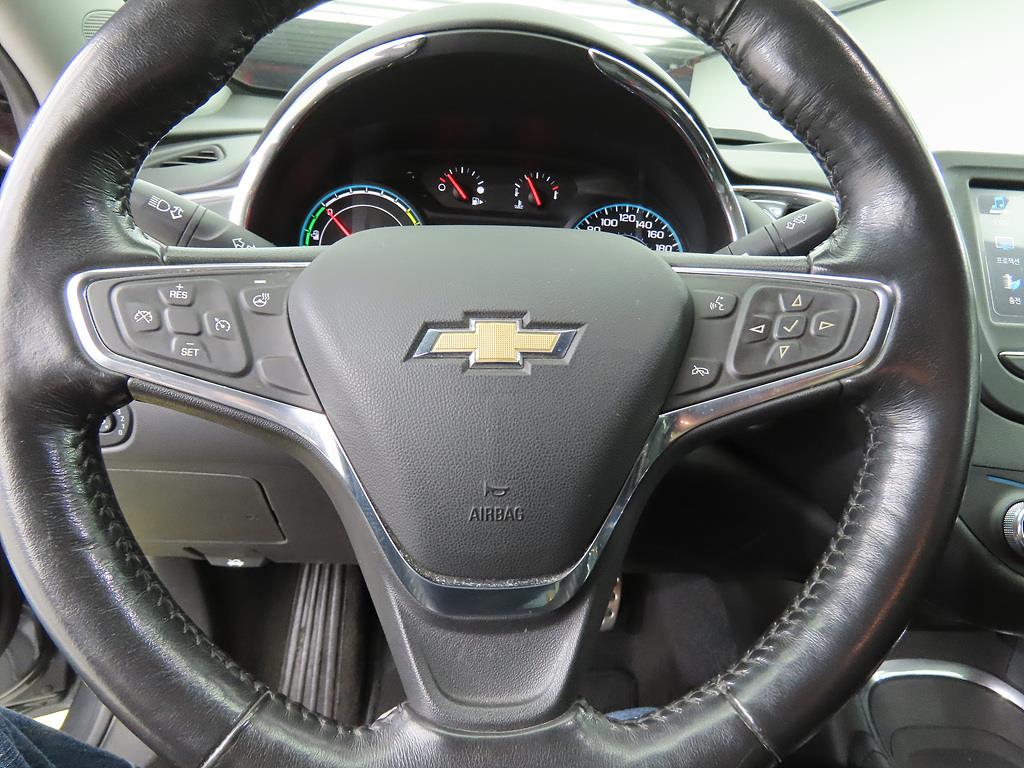 Chevrolet Malibu - Vista 10