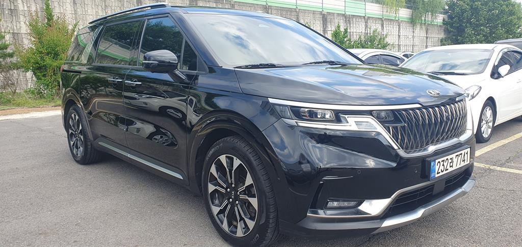 KIA Carnival - Vista 4