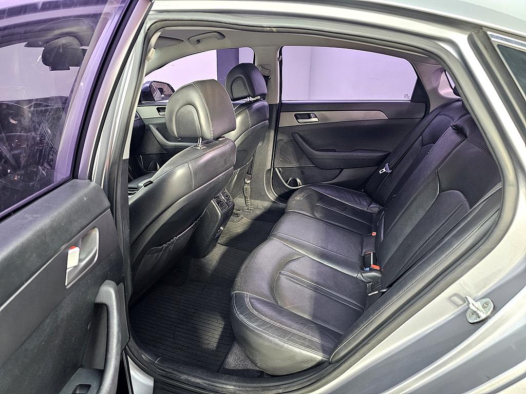 HYUNDAI Sonata - Vista 2