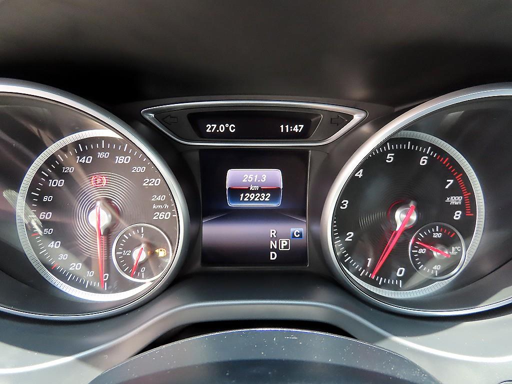 Mercedes Benz CLA Class - Vista 9