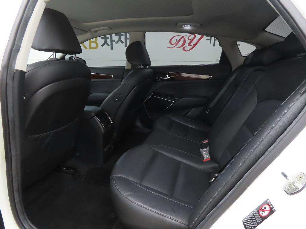 KIA K7 - Vista 6