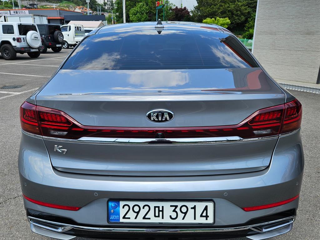 KIA K7 - Vista 4