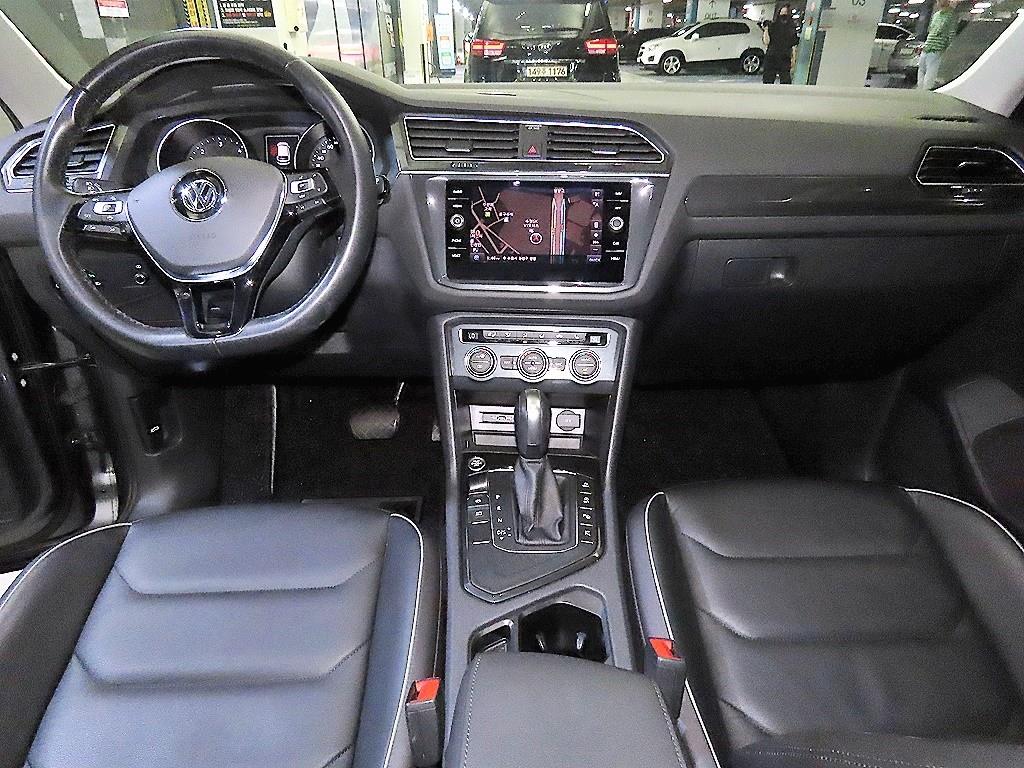 Volkswagen Tiguan - Vista 10