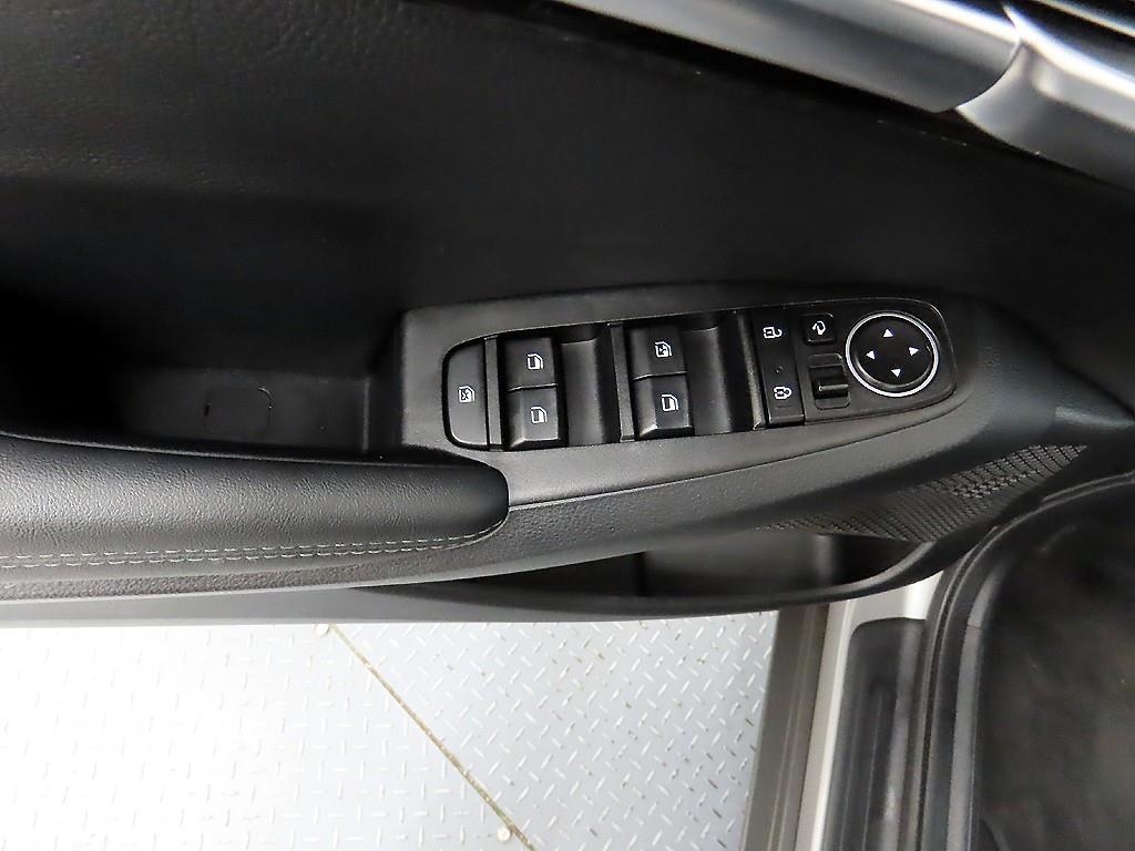 KIA Seltos - Vista 11