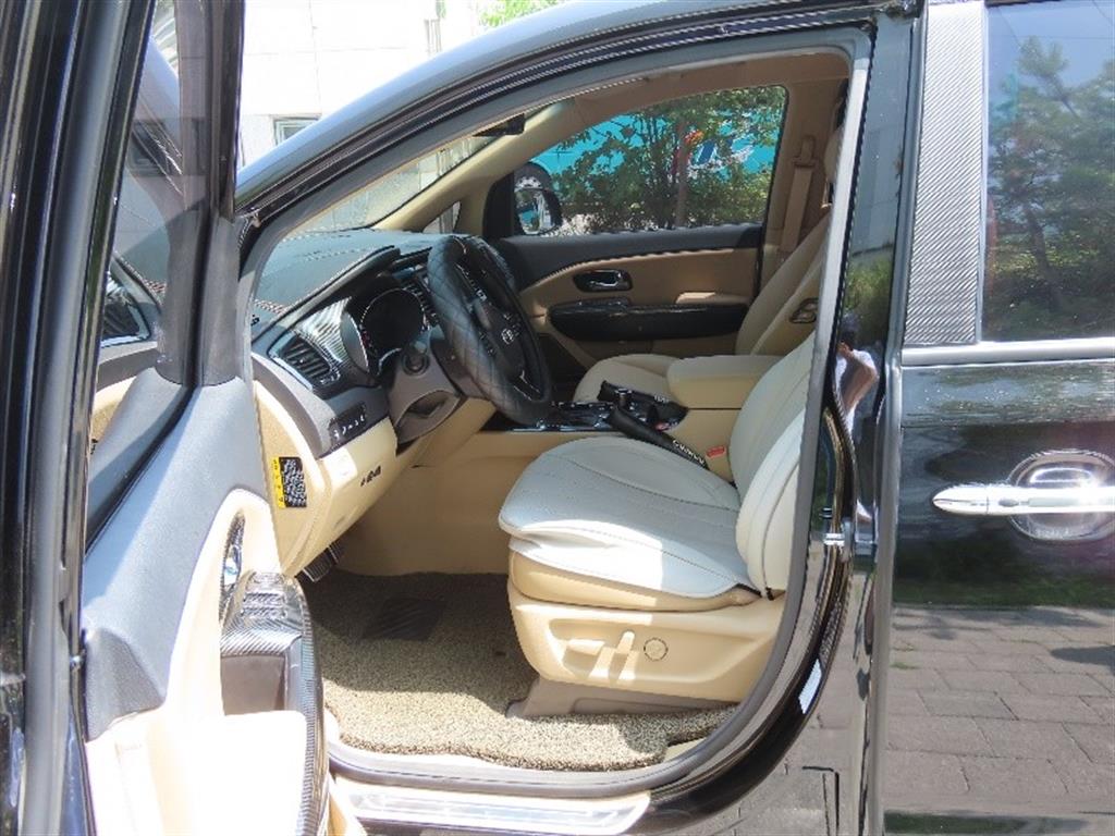 KIA Carnival 2019 Negro - Importación desde Corea - HF Imports Iquique - Foto 12