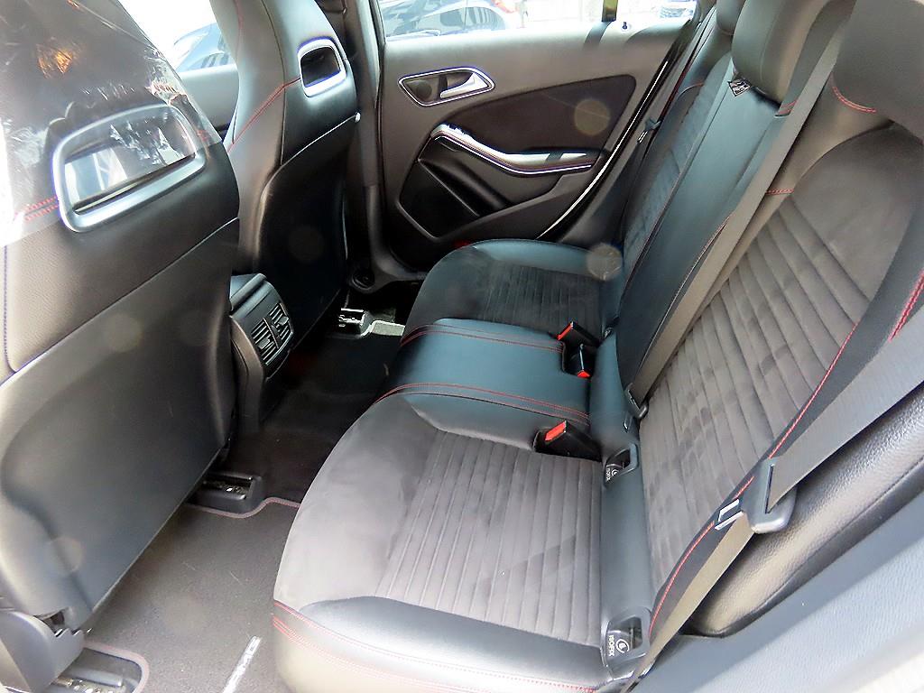 Mercedes Benz CLA Class - Vista 6