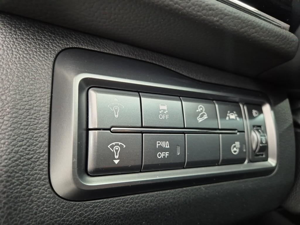 Ssangyong Tivoli 2022 Blanco - Importación desde Corea - HF Imports Iquique - Foto 17