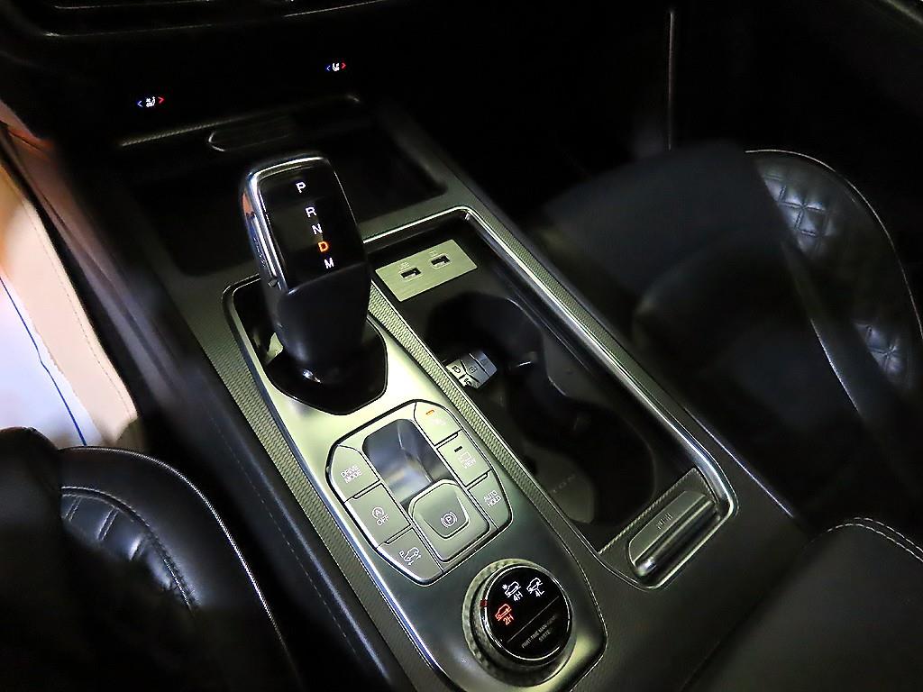 Ssangyong Rexton - Vista 12