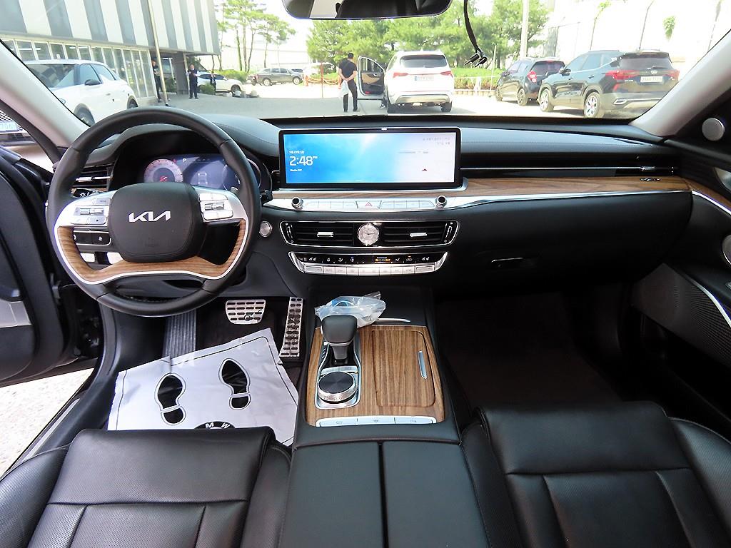 KIA K9 - Vista 7