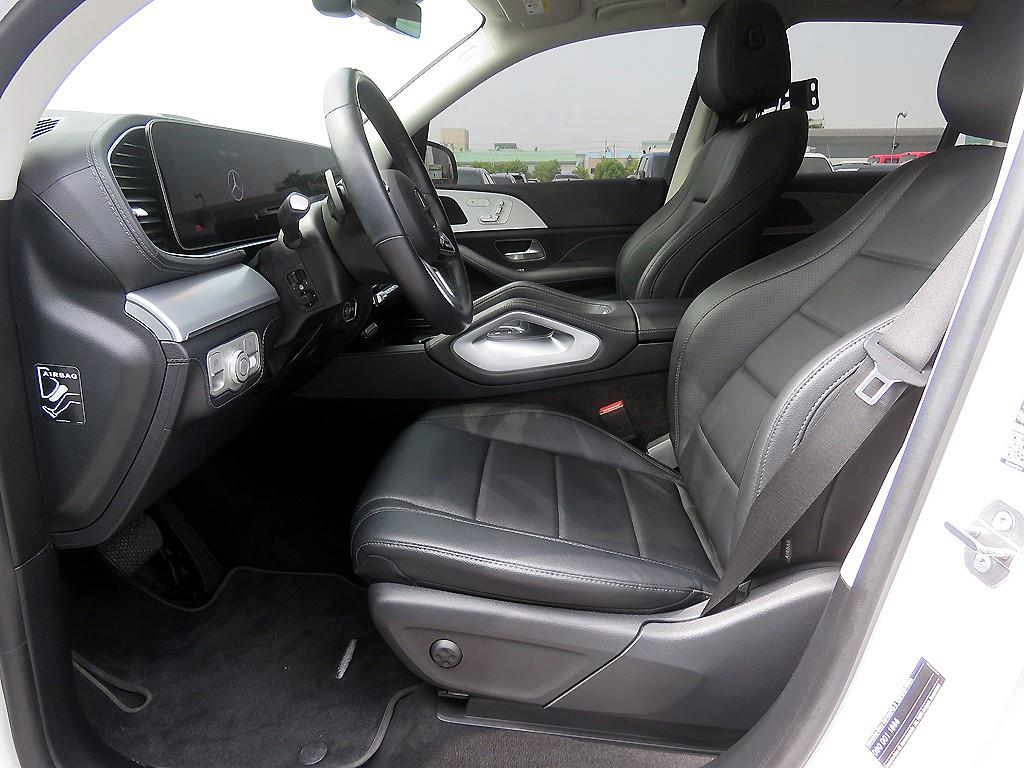 Mercedes Benz GLE Class - Vista 7