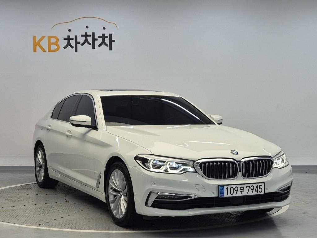 BMW 5 Series - Vista 4