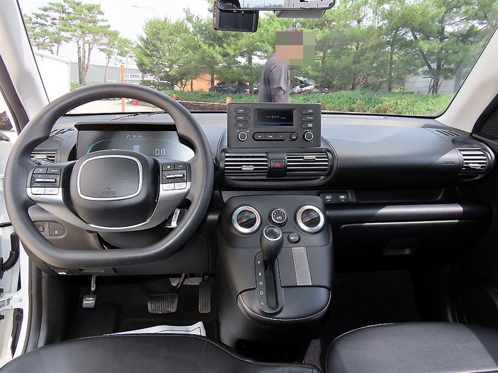 HYUNDAI Casper - Vista 7