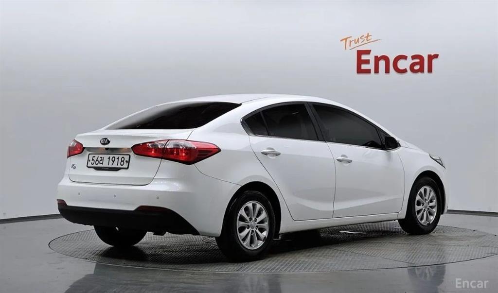 KIA K3 - Vista 2