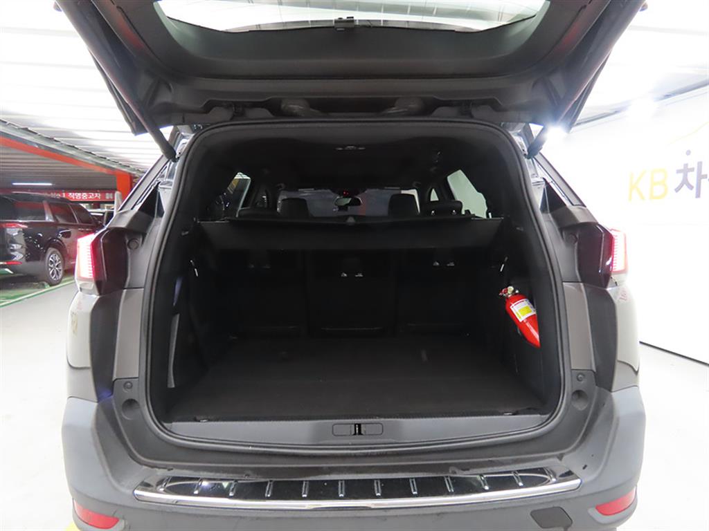 Peugeot 5008 2019 Gris - Importación desde Corea - HF Imports Iquique - Foto 20