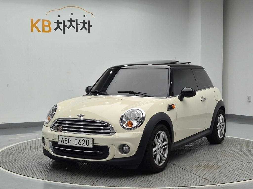 Mini Cooper 2012 the color of pearl - Importación desde Corea - HF Imports Iquique - Foto 1