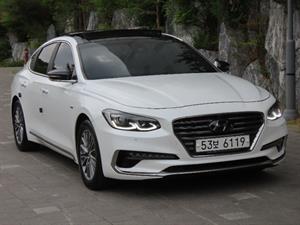 HYUNDAI Grandeur - Vista 4