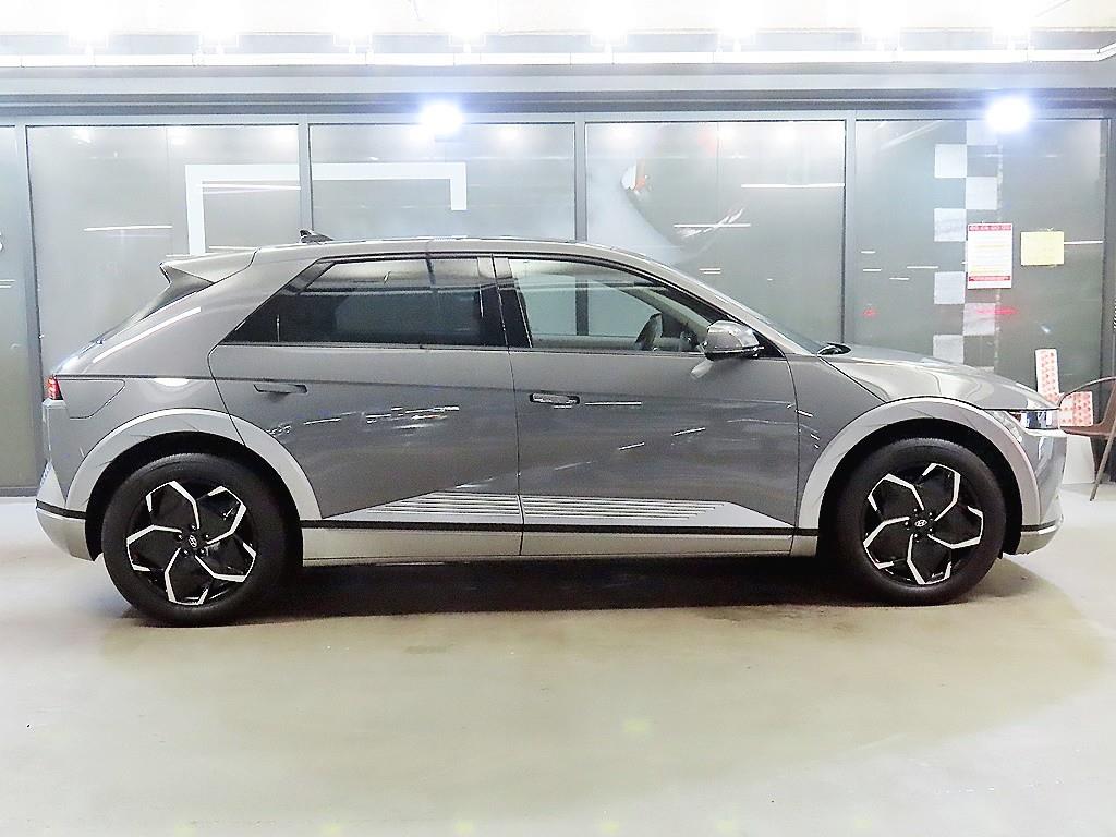 HYUNDAI Ioniq 5 - Vista 3
