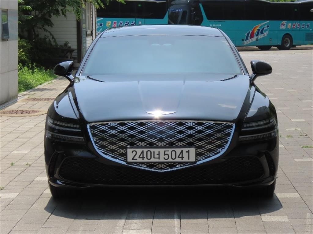 Genesis G80 2025 - Importación desde Corea - HF Imports Iquique - Foto 1