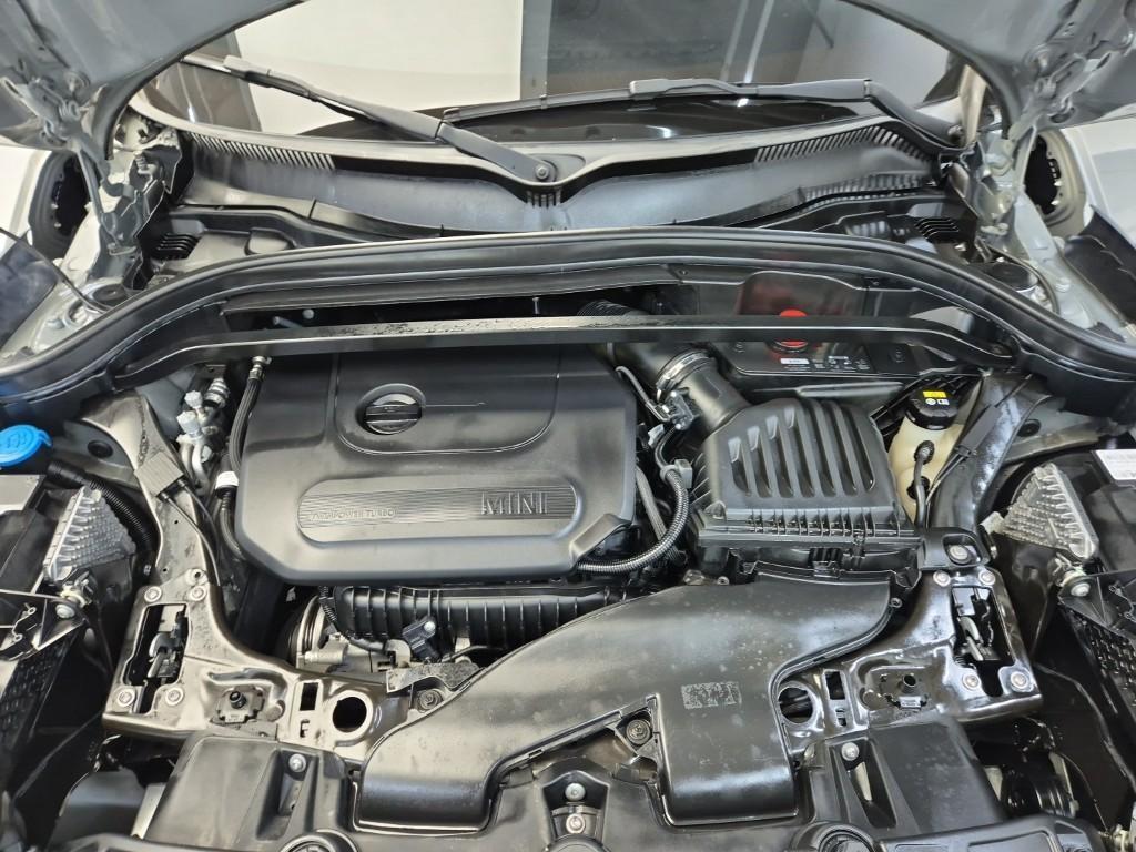 Mini Countryman - Vista 5